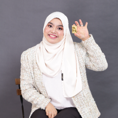 Public Gold Dealer Najha Johari